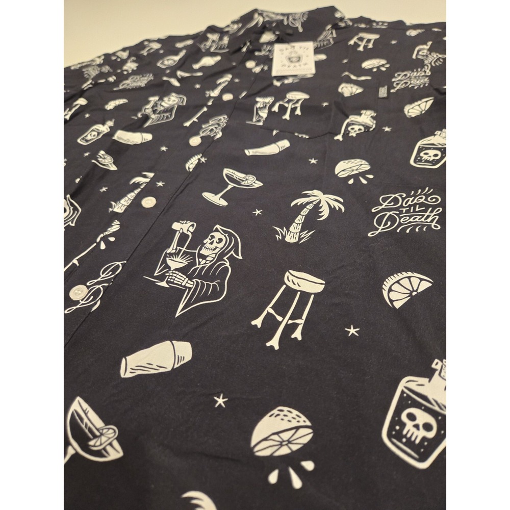 Mover Shaker Button Up Shirt Cocktails Bartender Core Size Medium Black NWT Camp - Picture 4 of 9